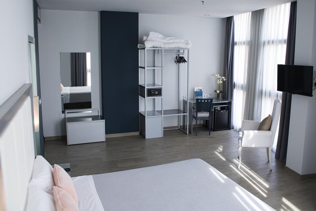 Hotel Santa Eulalia Puertollano Exteriér fotografie